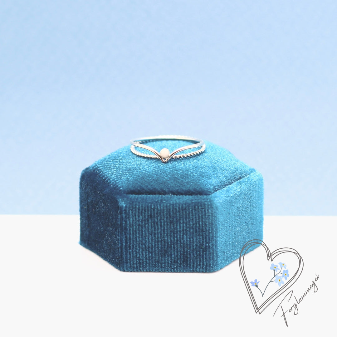 Aurora ring